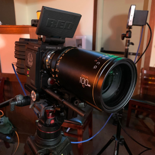 red camera gemini